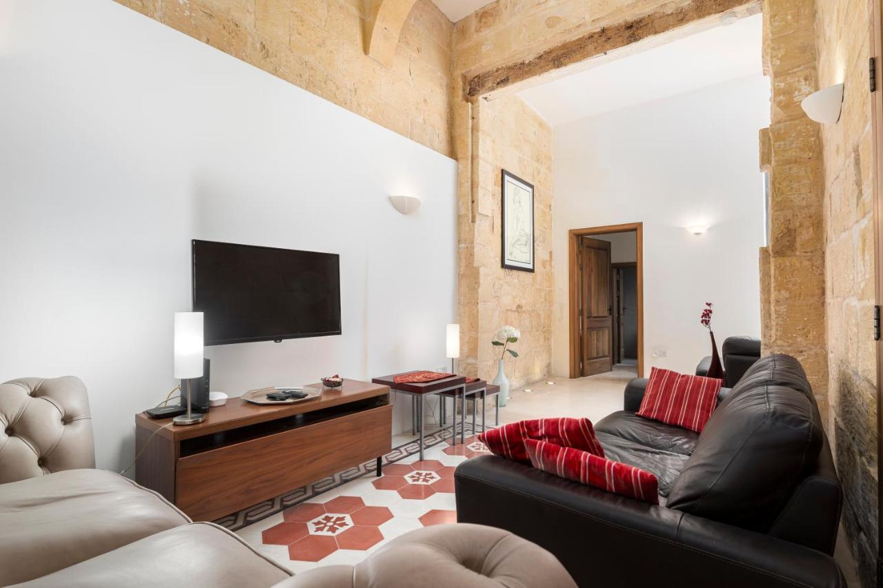Traditional & Modern Maltese Townhouse - Rooftop Terrace And Sea Views, Close To Birgu Waterfront Cospicua Exterior foto